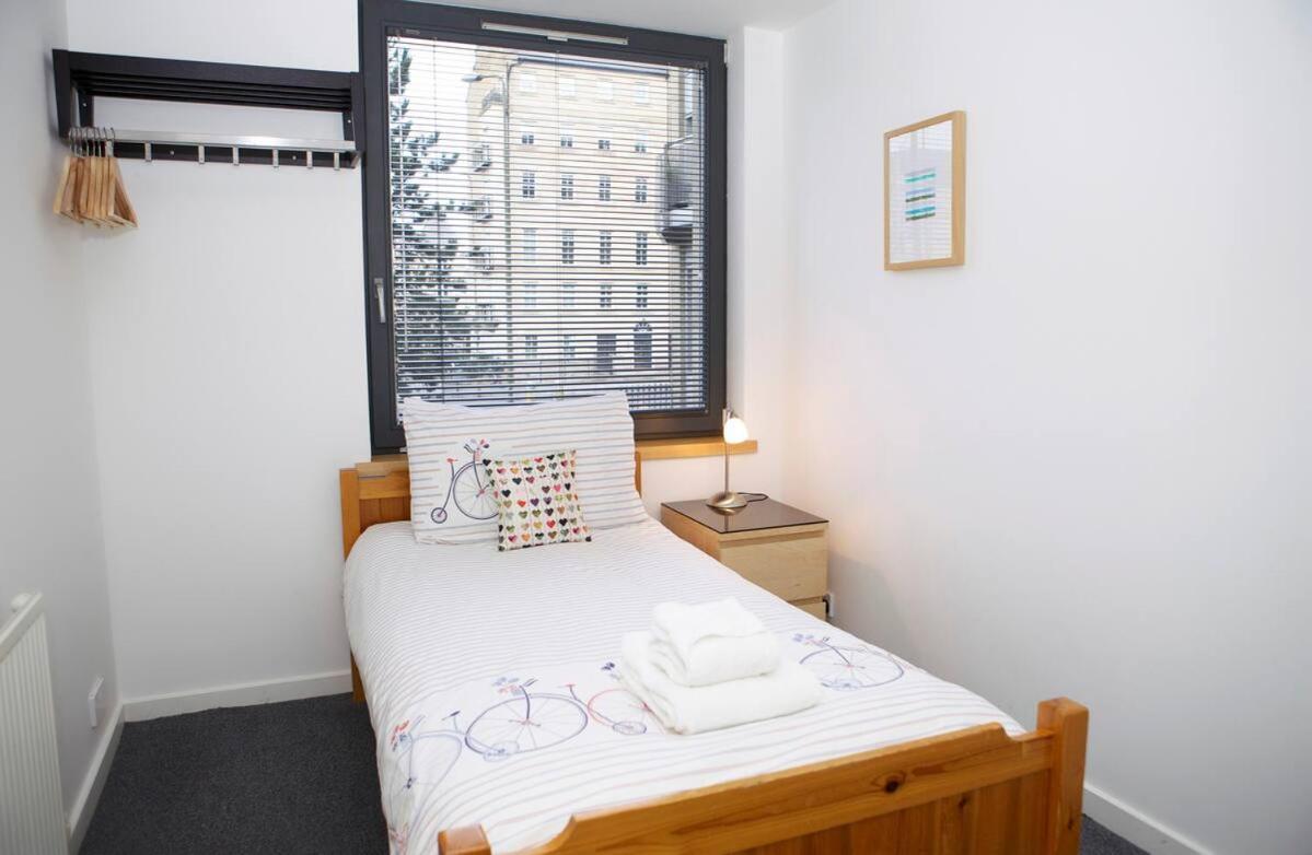 Joivy Inviting Flat With Parking In Canonmills EDI Eksteriør bilde